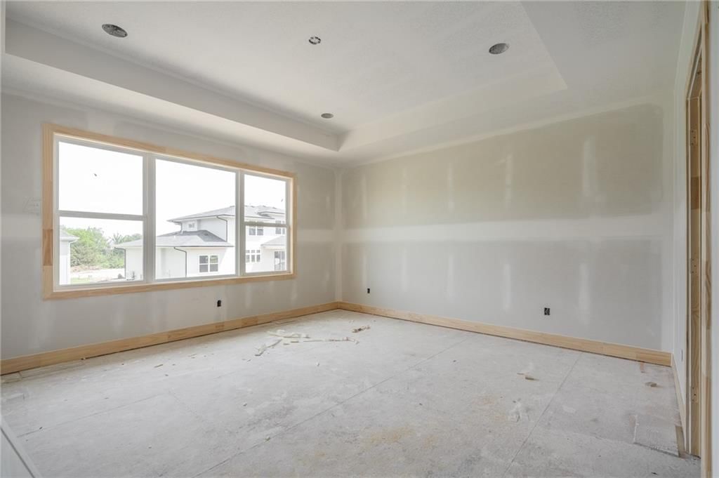 25010 W 89th Terrace — photo 8