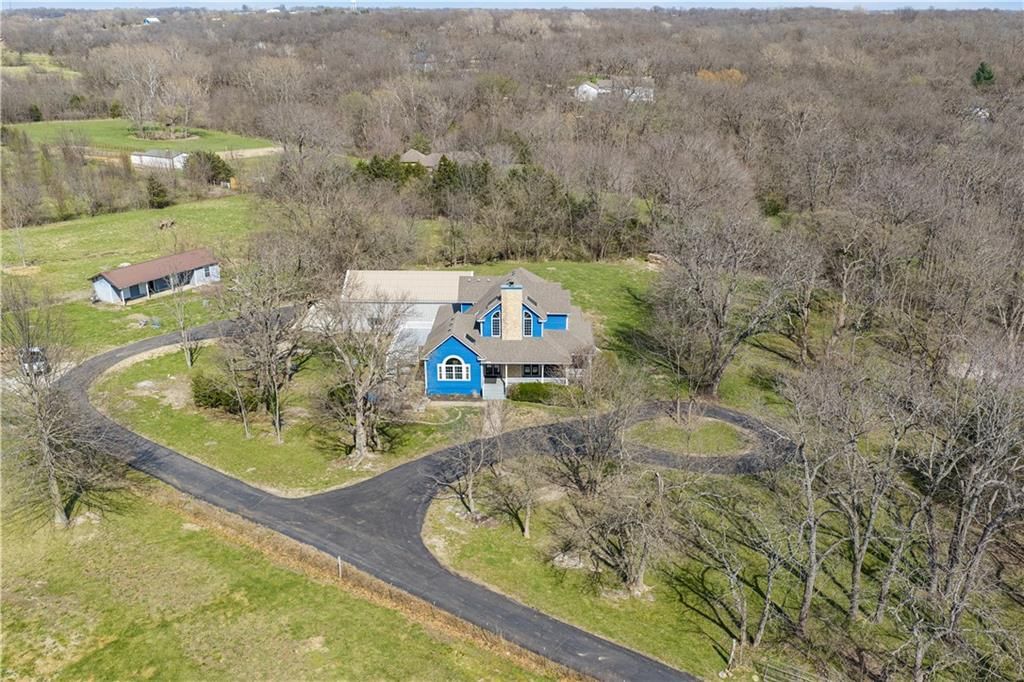 33604 E Stringtown Road — photo 8