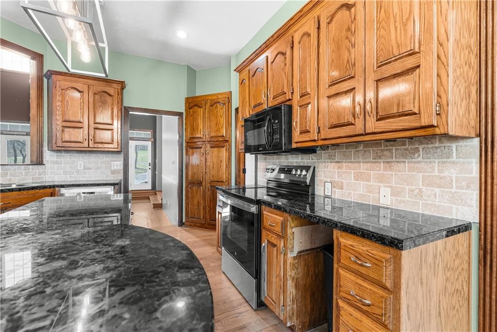 33604 E Stringtown Road — photo 22