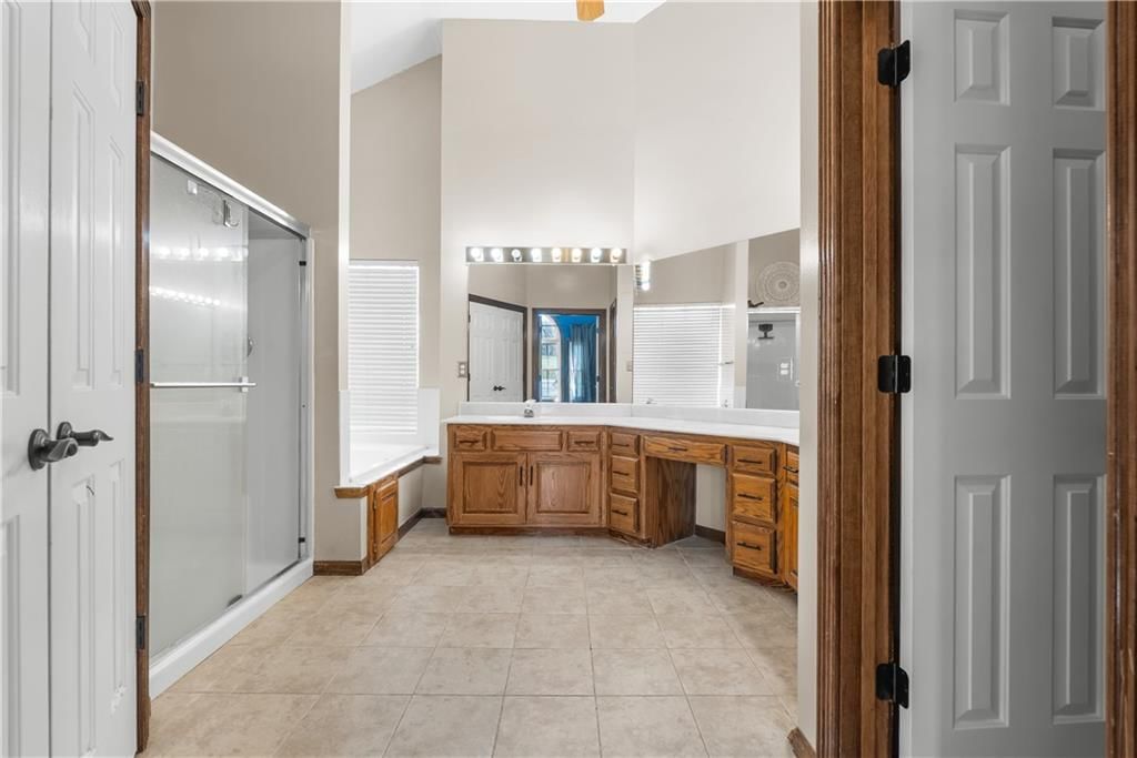 33604 E Stringtown Road — photo 30