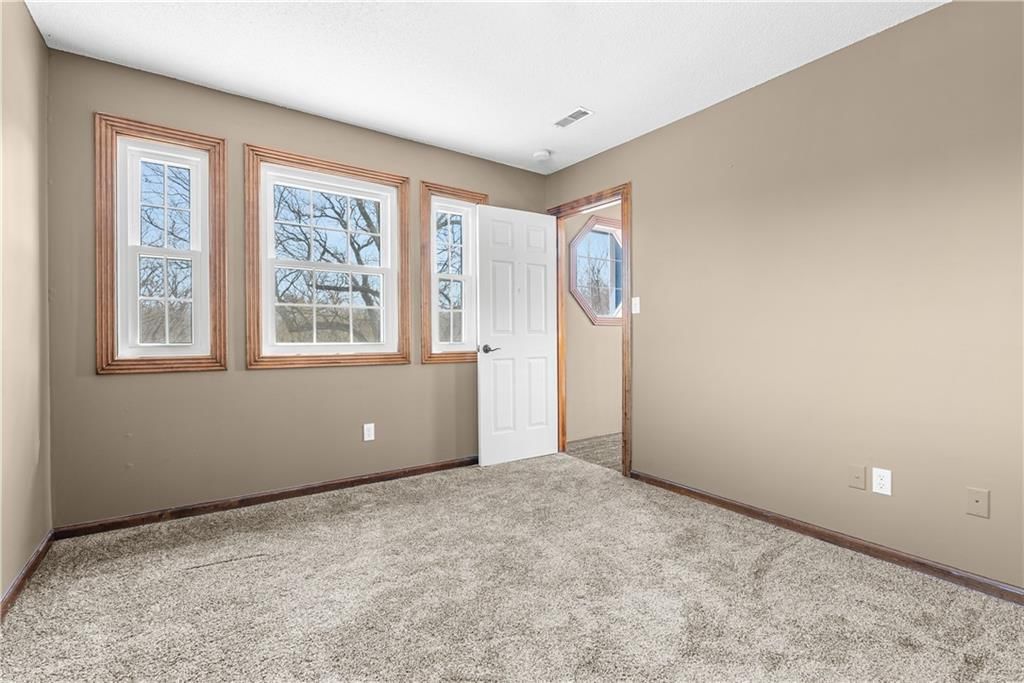 33604 E Stringtown Road — photo 36