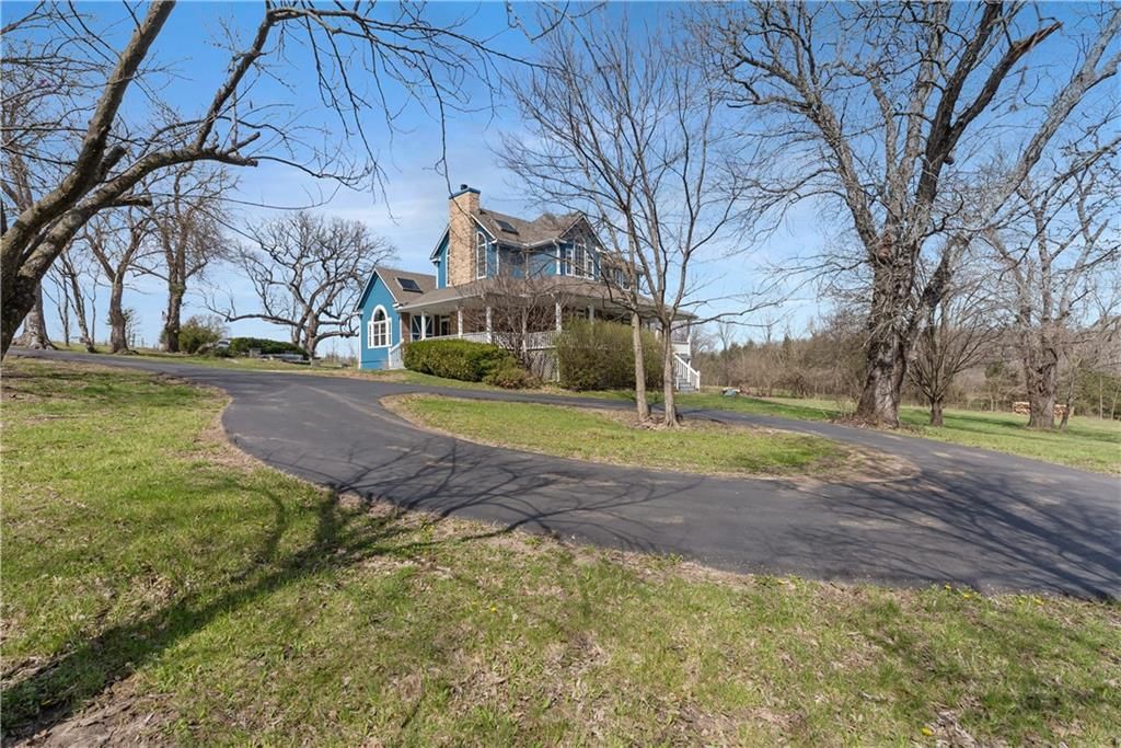 33604 E Stringtown Road — photo 58