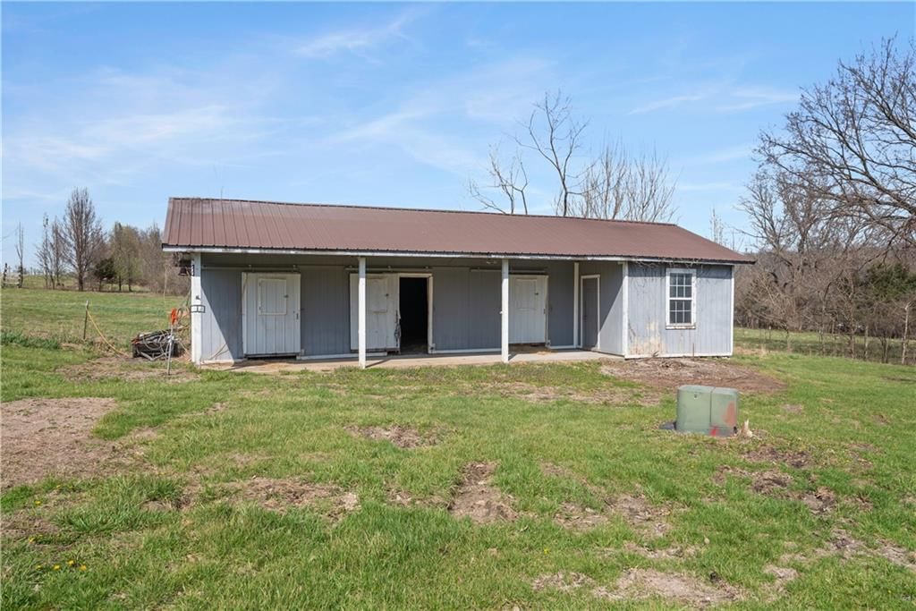 33604 E Stringtown Road — photo 63