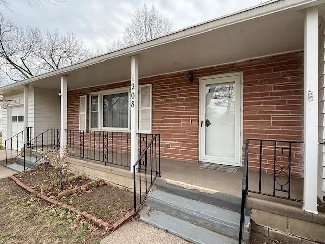 1208 W 20th Street — photo 9
