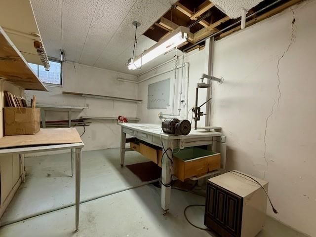 1208 W 20th Street — photo 28