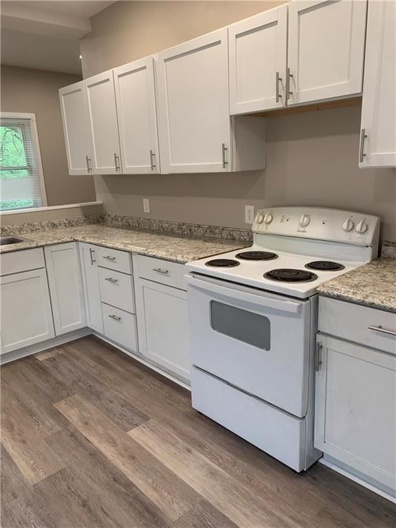 4444 OLIVE Street — photo 4
