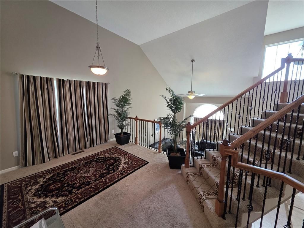 1100 Hampton Drive — photo 4