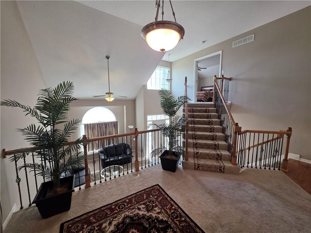 1100 Hampton Drive — photo 5