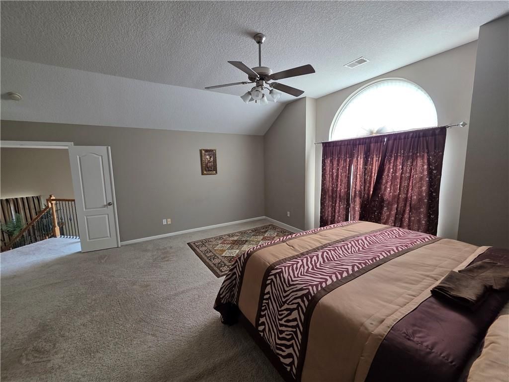 1100 Hampton Drive — photo 6