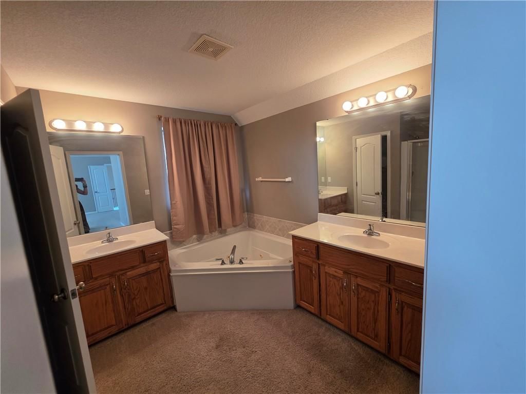 1100 Hampton Drive — photo 15