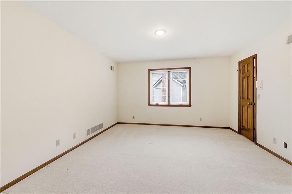 11012 W 125th Street — photo 37