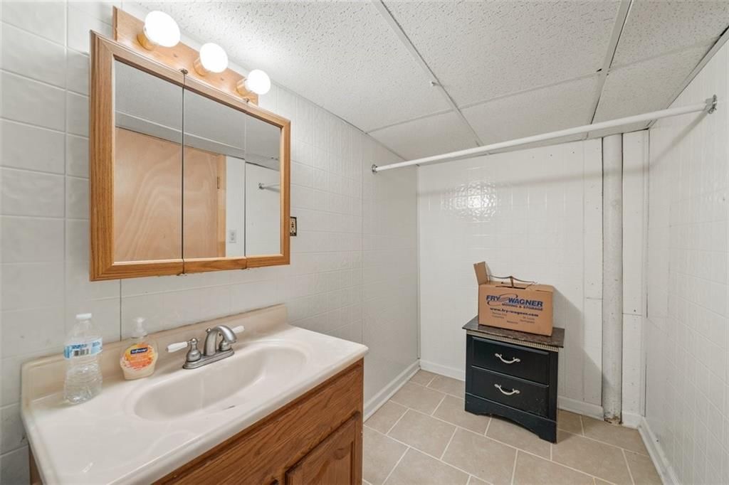 8106 Elizabeth Avenue — photo 16