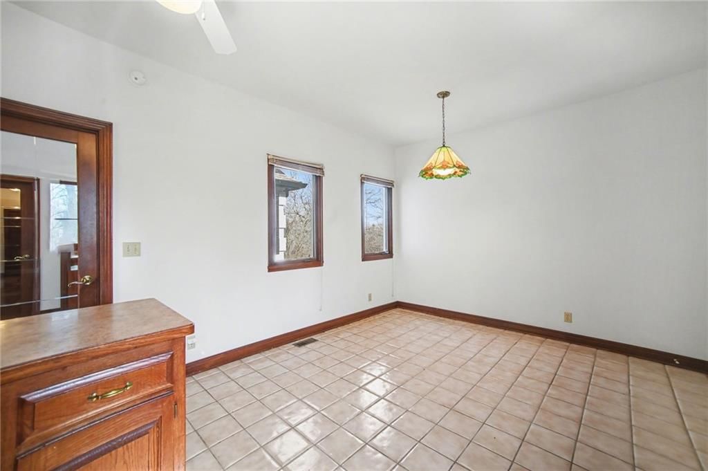 1619 E Sunrise Drive — photo 16