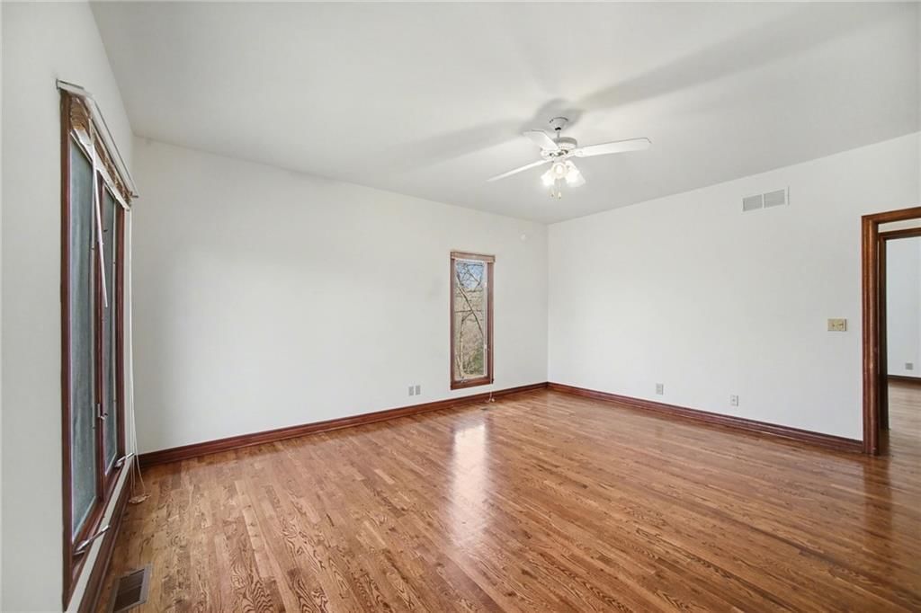 1619 E Sunrise Drive — photo 22