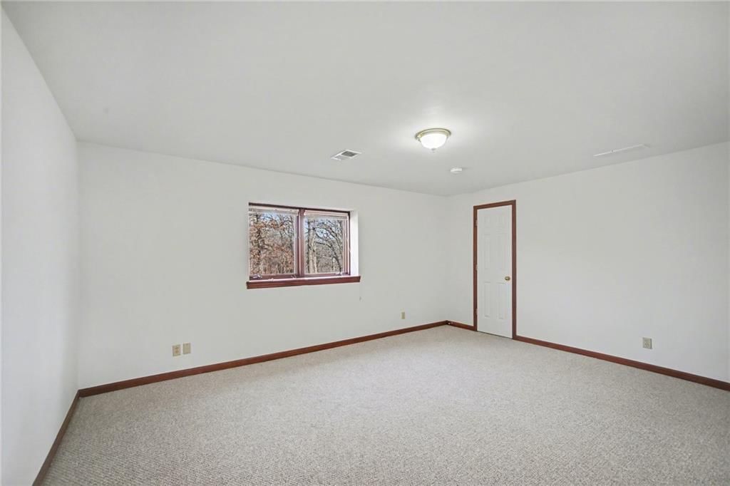 1619 E Sunrise Drive — photo 35
