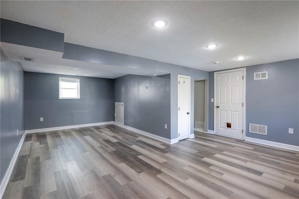 9918 Countryside Road — photo 22