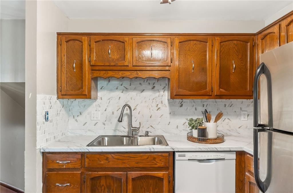 822 Sherrill Avenue — photo 11