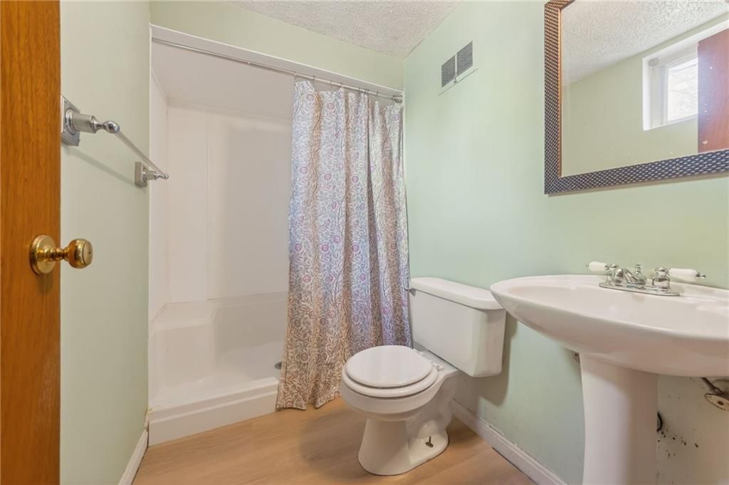 822 Sherrill Avenue — photo 28