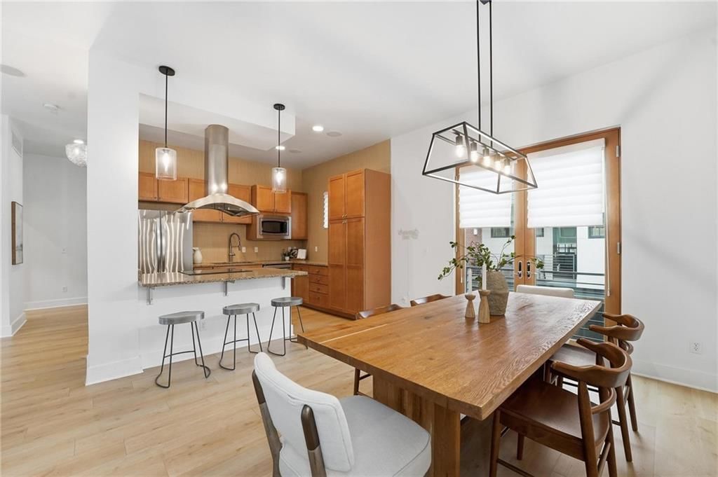 4547 Washington Street — photo 17