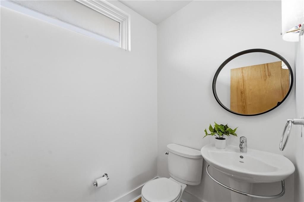 4547 Washington Street — photo 43