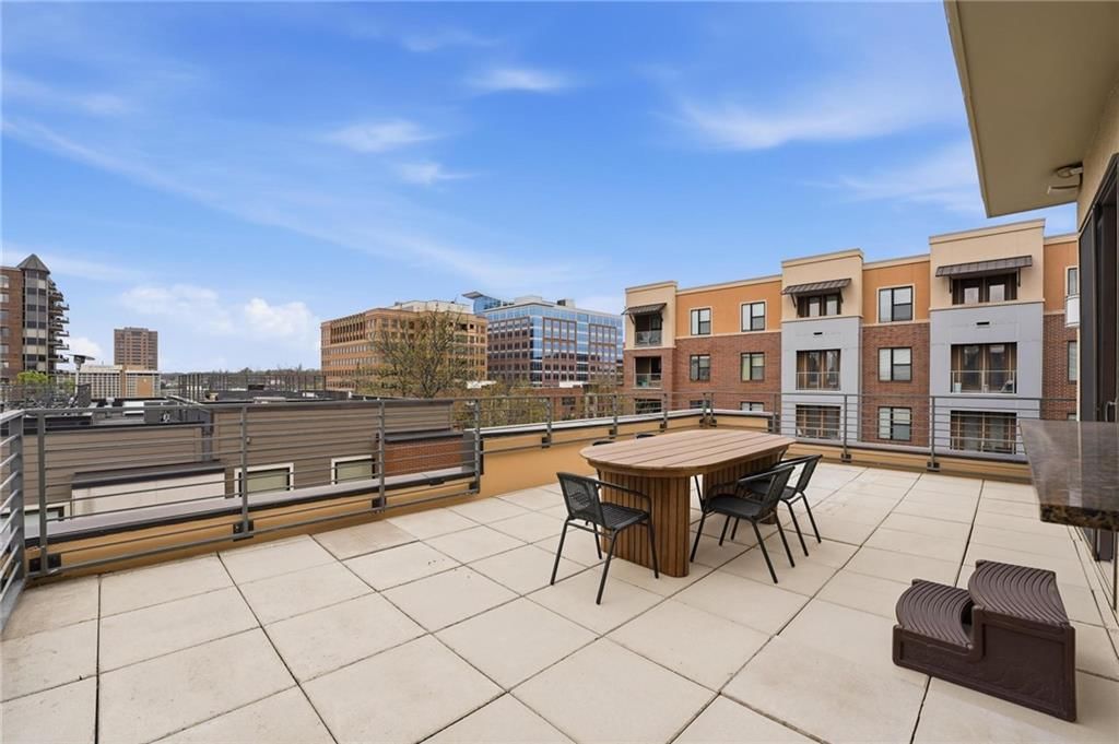 4547 Washington Street — photo 47