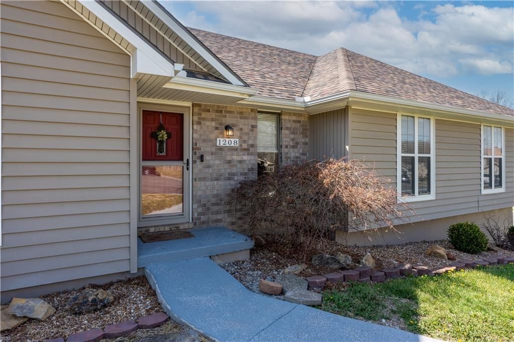 1208 Jennies Drive — photo 7