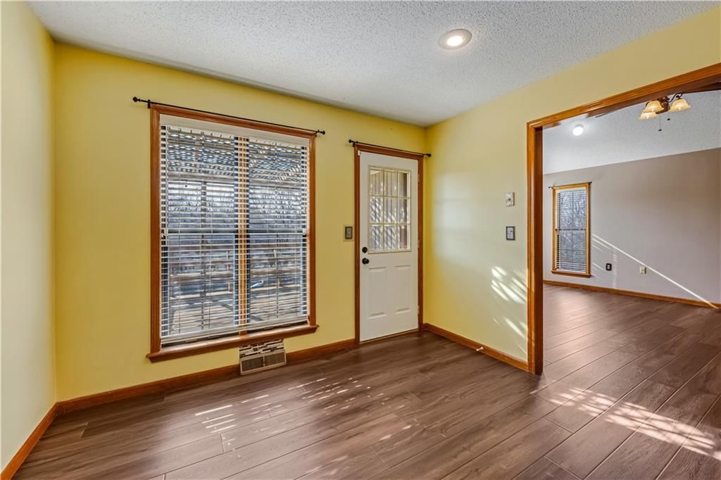 1208 Jennies Drive — photo 33