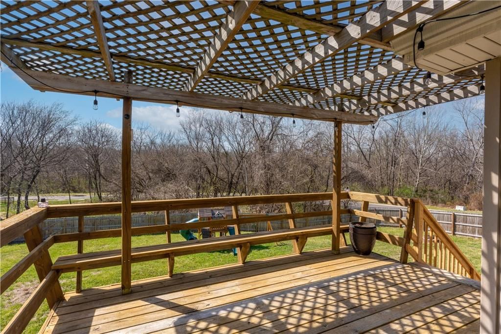 1208 Jennies Drive — photo 34