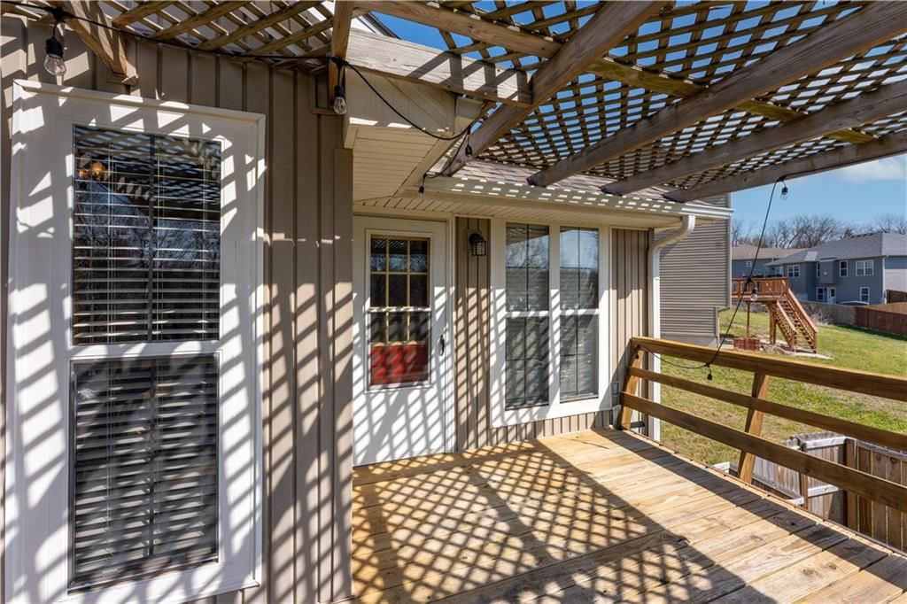 1208 Jennies Drive — photo 35