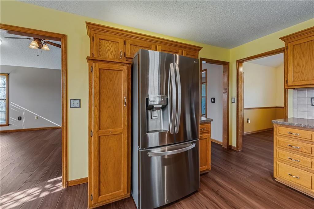 1208 Jennies Drive — photo 37
