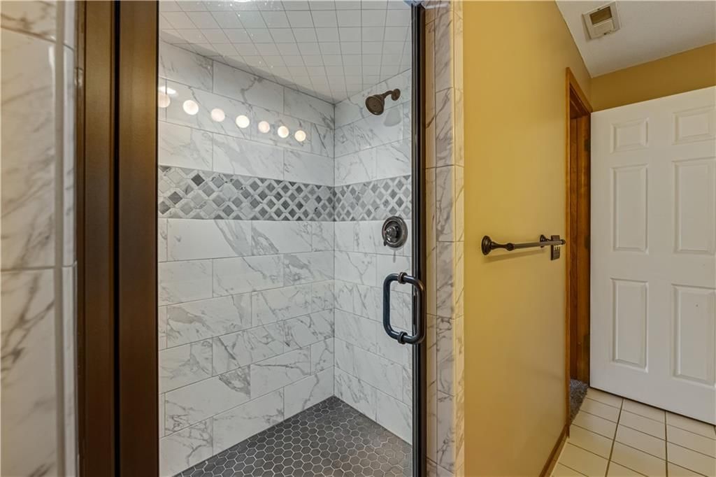 1208 Jennies Drive — photo 73