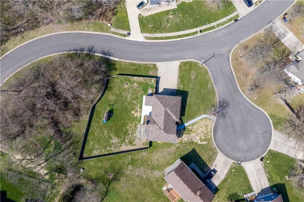 1208 Jennies Drive — photo 92