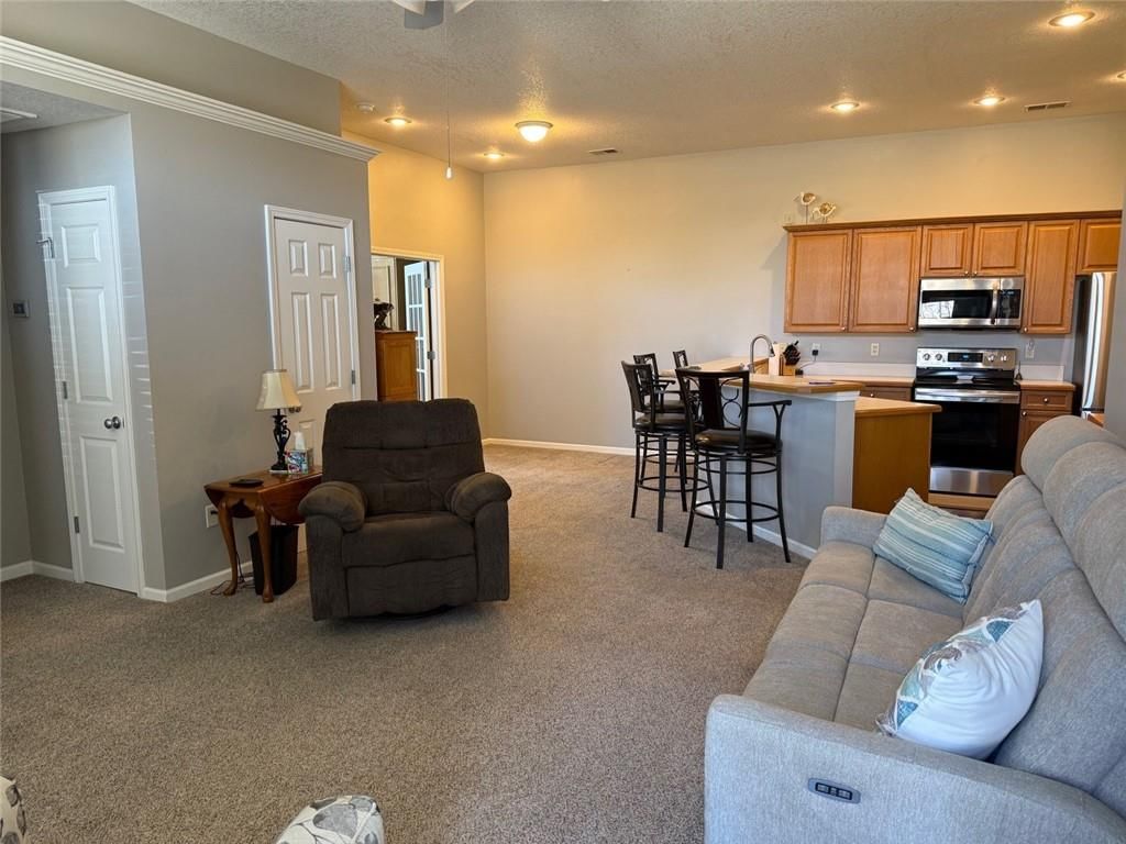 18575 W 158th Place — photo 3