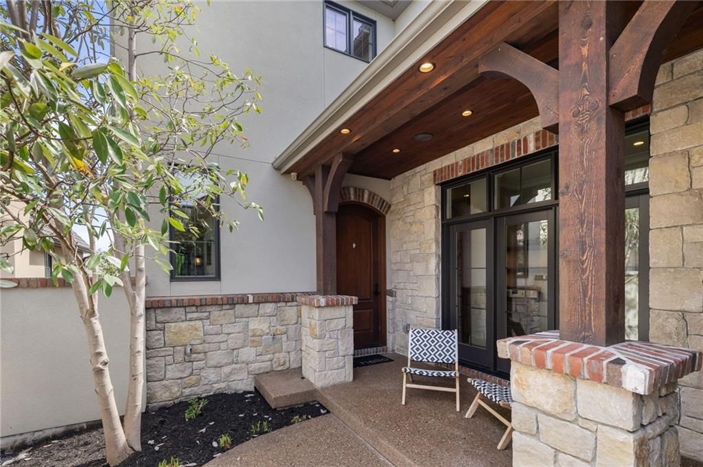 4635 Jarboe Street — photo 3