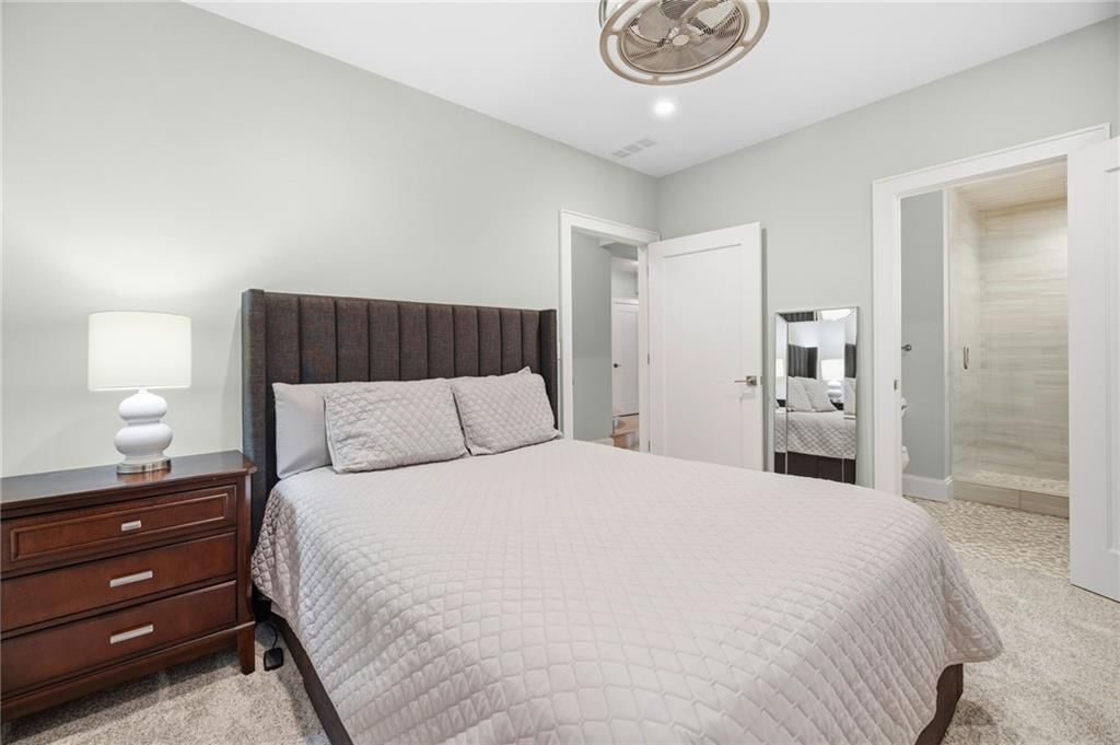 4635 Jarboe Street — photo 35