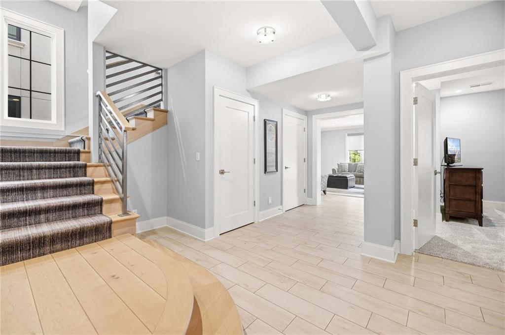 4635 Jarboe Street — photo 37