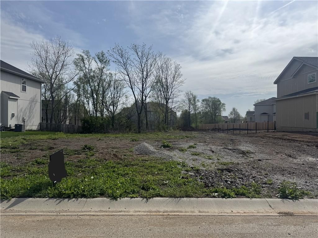 20779 Emerald Street — photo 35