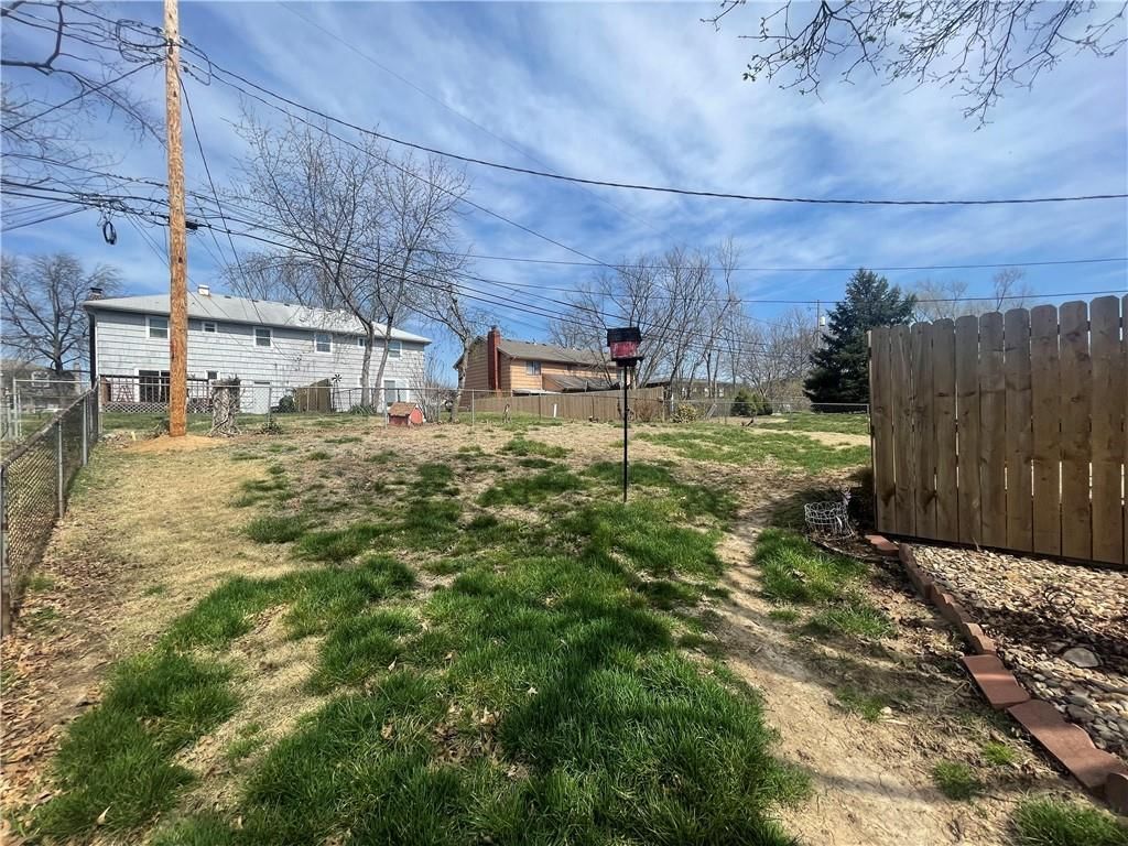 3412 NE 68th Terrace — photo 4