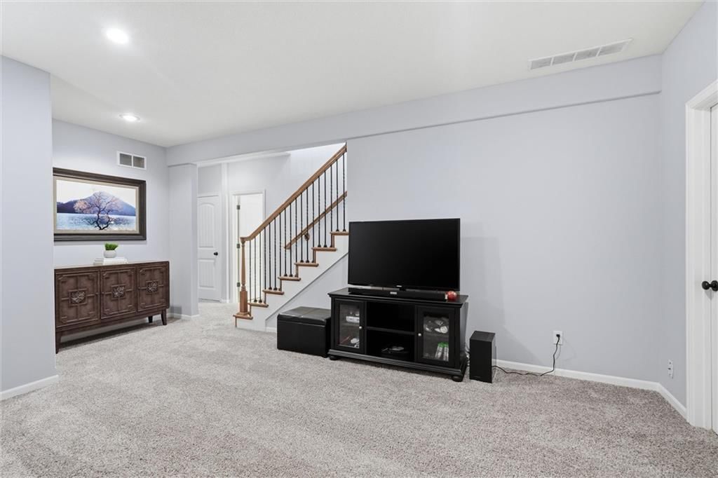 14801 Meadow Lane — photo 25