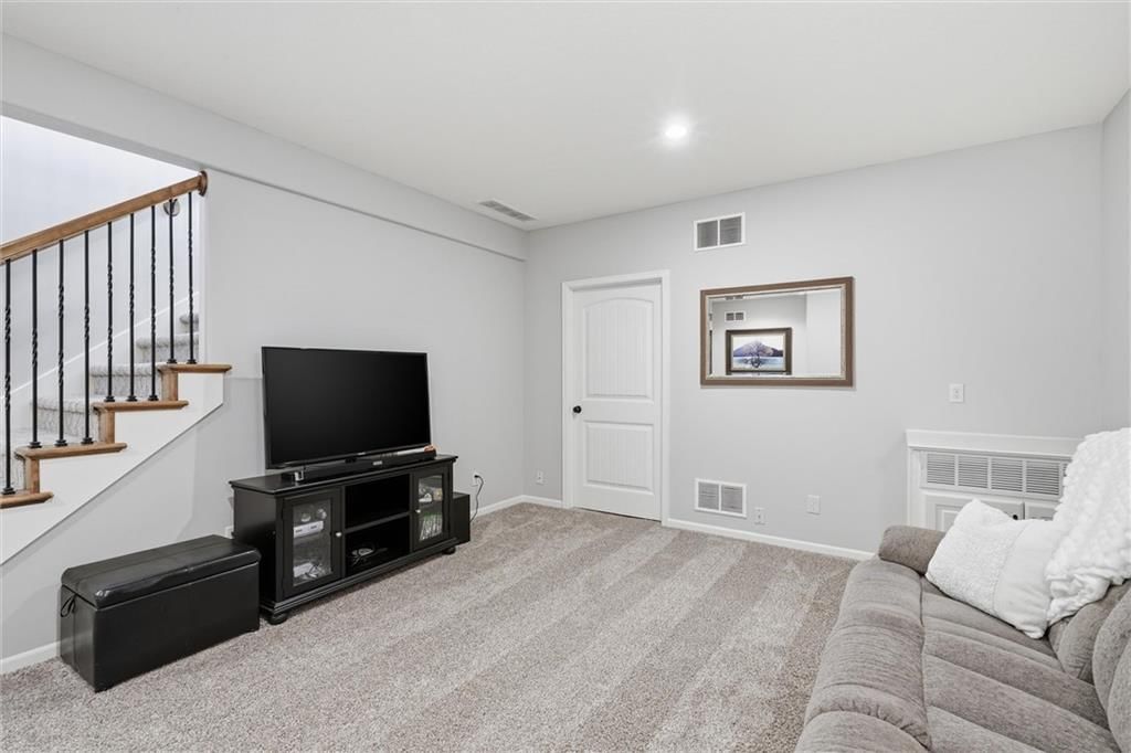 14801 Meadow Lane — photo 26