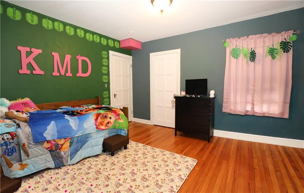 402 S DOYLE Street — photo 8