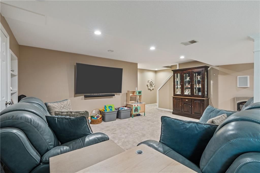 3925 SW Windsong Drive SW — photo 31