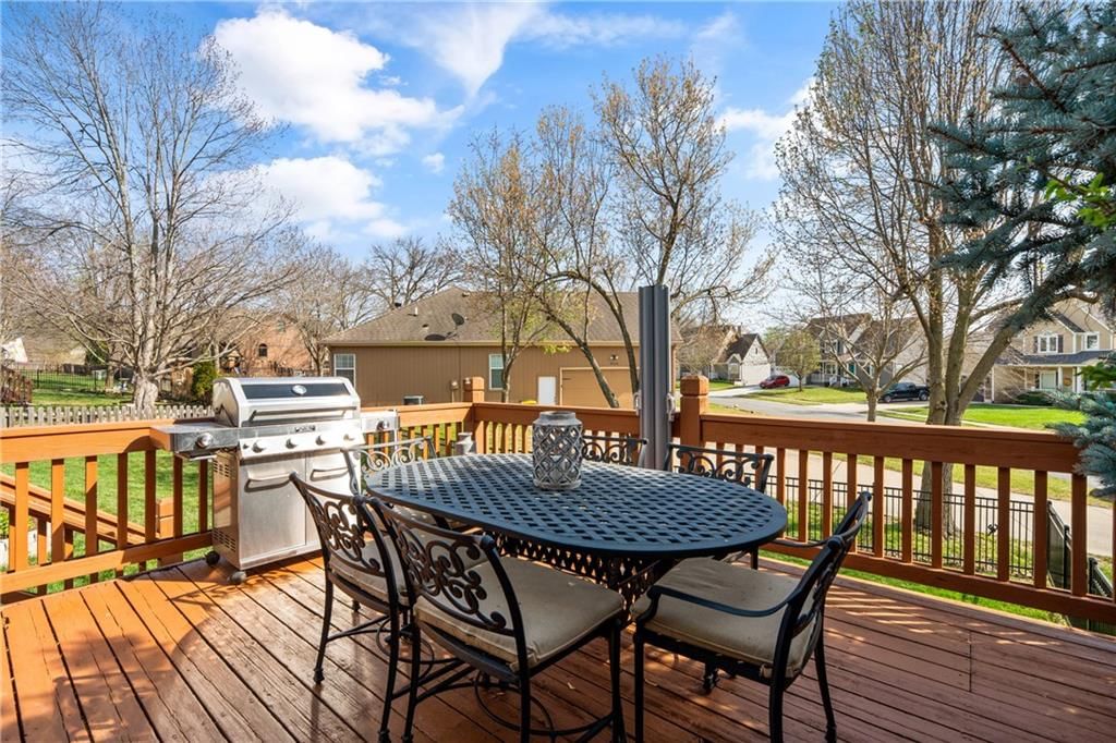 3925 SW Windsong Drive SW — photo 40