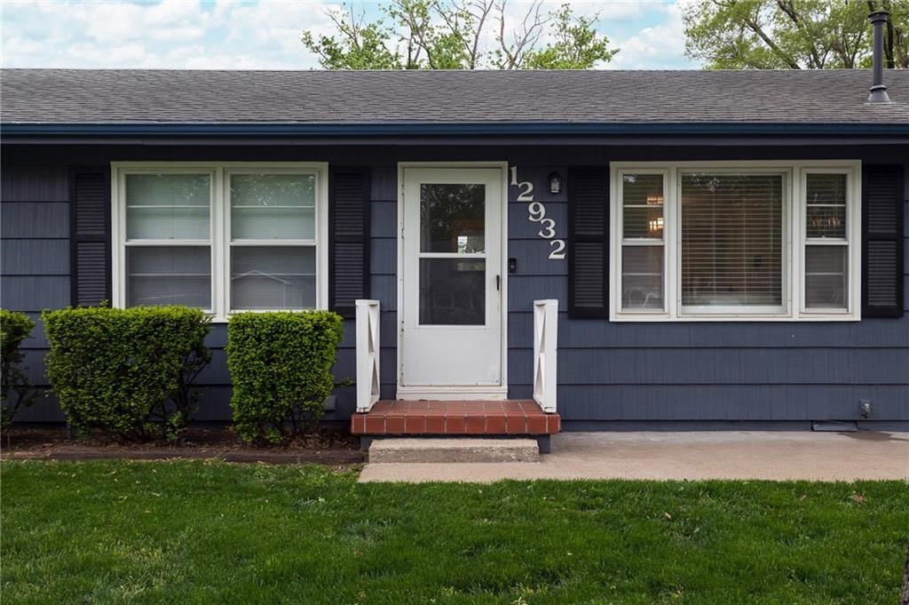 12932 Virginia Avenue — photo 6