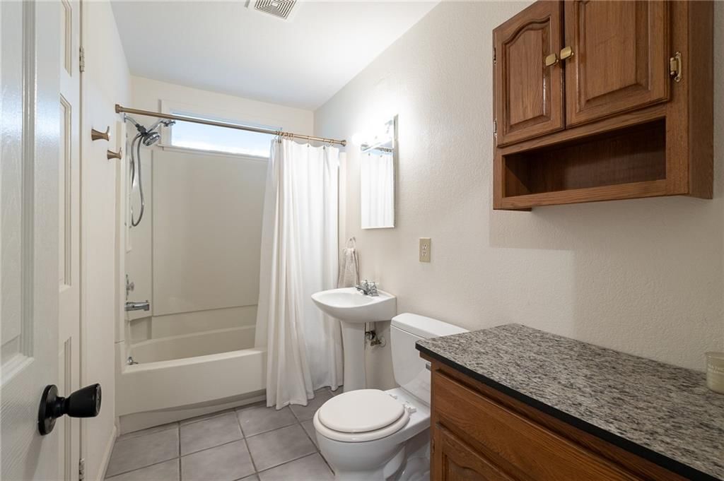 12932 Virginia Avenue — photo 29