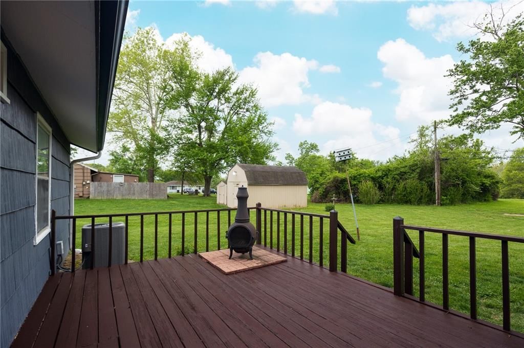 12932 Virginia Avenue — photo 32