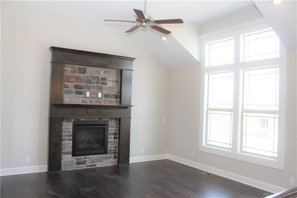1640 Shadow Drive — photo 4