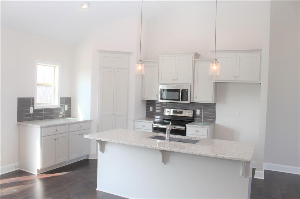 1640 Shadow Drive — photo 5