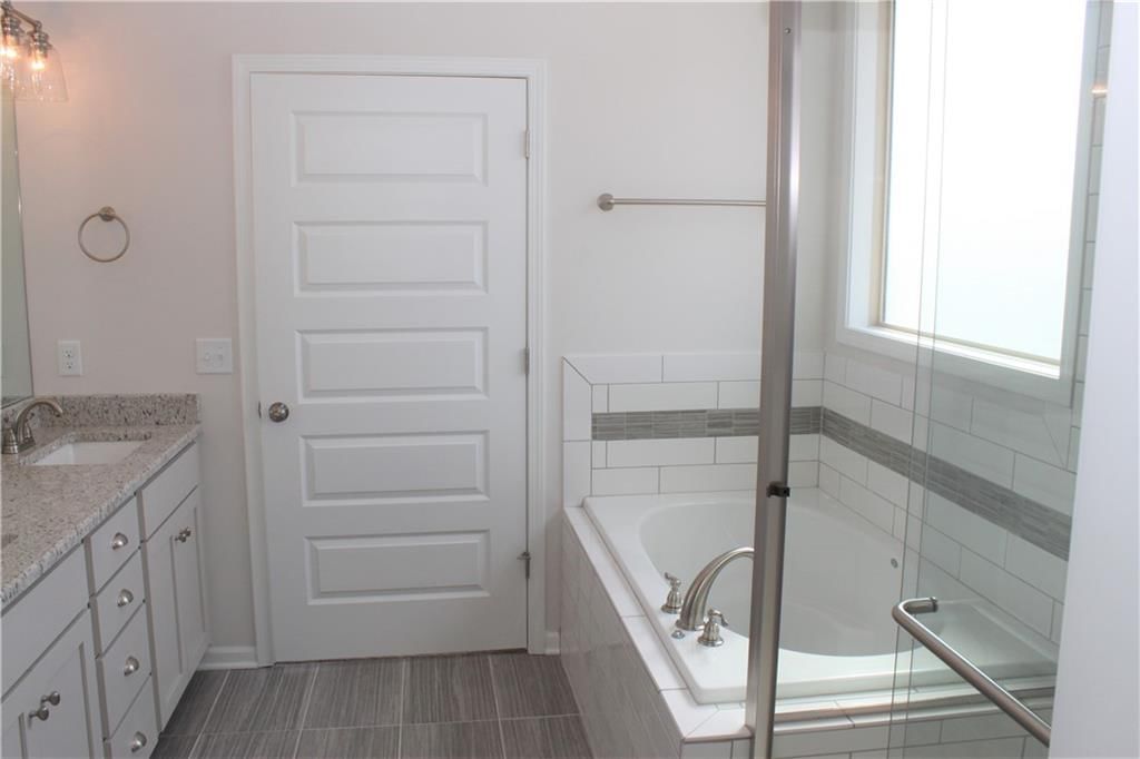 1640 Shadow Drive — photo 16