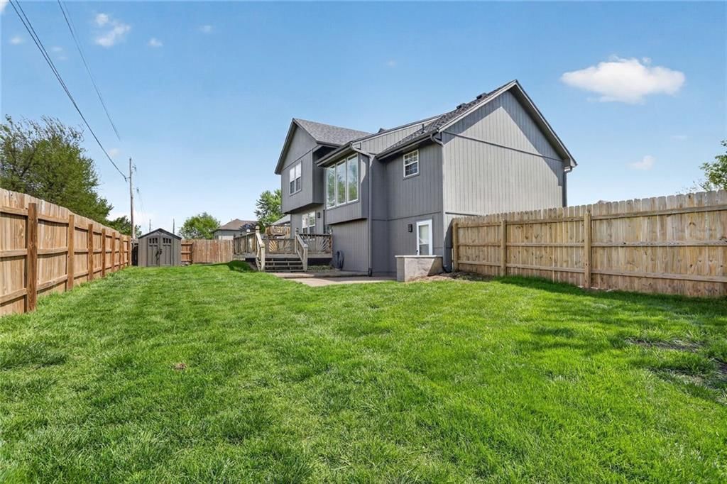 2700 SE Melissa Drive — photo 21